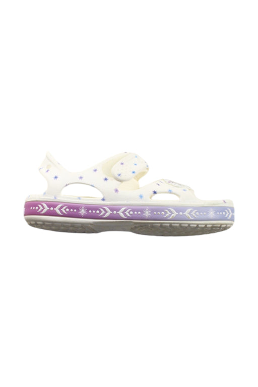 A White Sandals from Crocs in size 6T for neutral. (Front View)