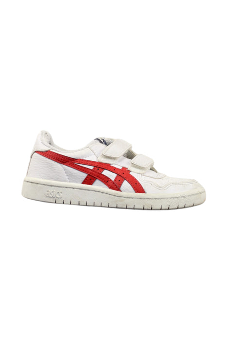 A White Sneakers from ASICS in size 6T for neutral. (Front View)