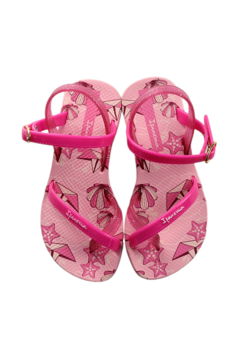 A Pink Sandals from Ipanema in size 4T for girl. (Back View)