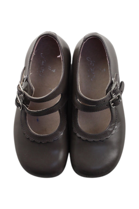 A Brown Dress Shoes from Jacadi in size 3T for girl. (Back View)