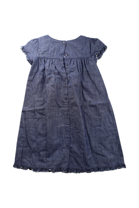 A Blue Short Sleeve Dresses from The Little White Company in size 5T for girl. (Back View)
