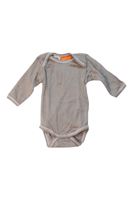 A Grey Long Sleeve Bodysuits from Nature Baby in size 3-6M for boy. (Front View)