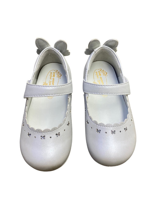A Ivory Dress Shoes from Dr. Kong in size 18-24M for girl. (Front View)