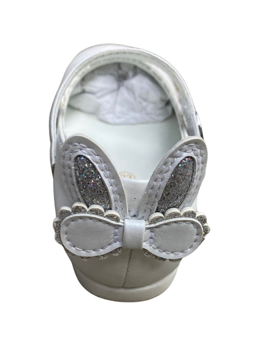 A Ivory Dress Shoes from Dr. Kong in size 18-24M for girl. (Back View)