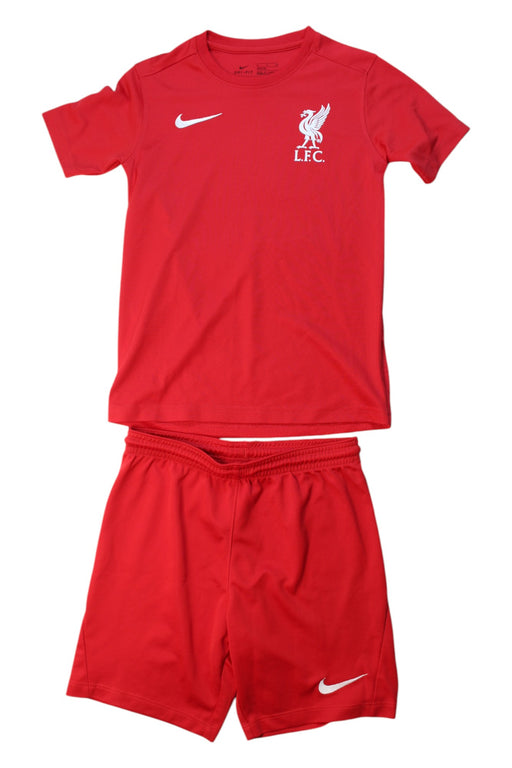 A Red Shorts Sets from Nike in size 8Y for boy. (Front View)