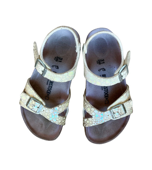 A Beige Sandals from Birkenstock in size 6T for girl. (Front View)