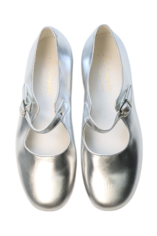 A Silver Dress Shoes from La Coqueta in size 10Y for girl. (Front View)