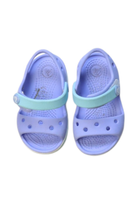 A Blue Sandals from Crocs in size 12-18M for neutral. (Front View)