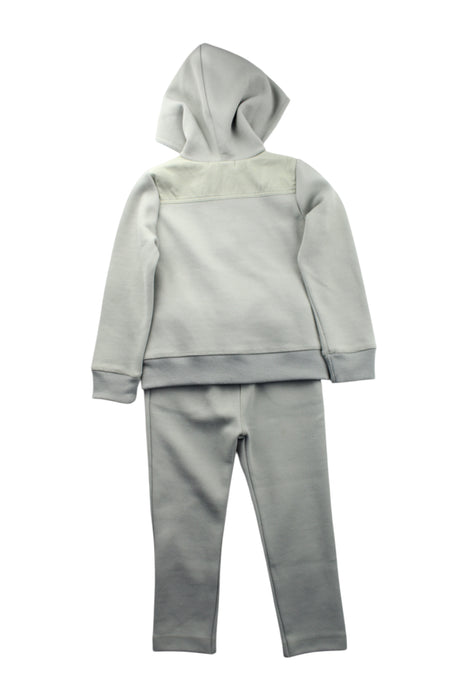 A Grey Pants Sets from Bonpoint in size 4T for neutral. (Back View)