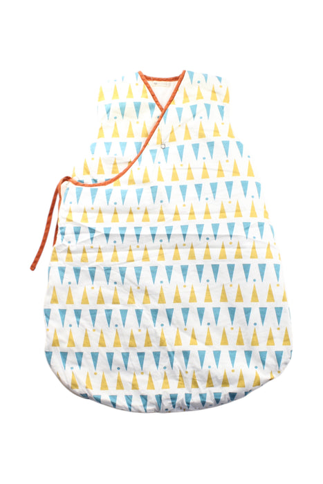 A Multicolour Sleepsacs from Nobodinoz in size O/S for neutral. (Front View)