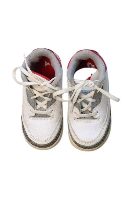 A White Sneakers from Air Jordan in size 3T for neutral. (Front View)