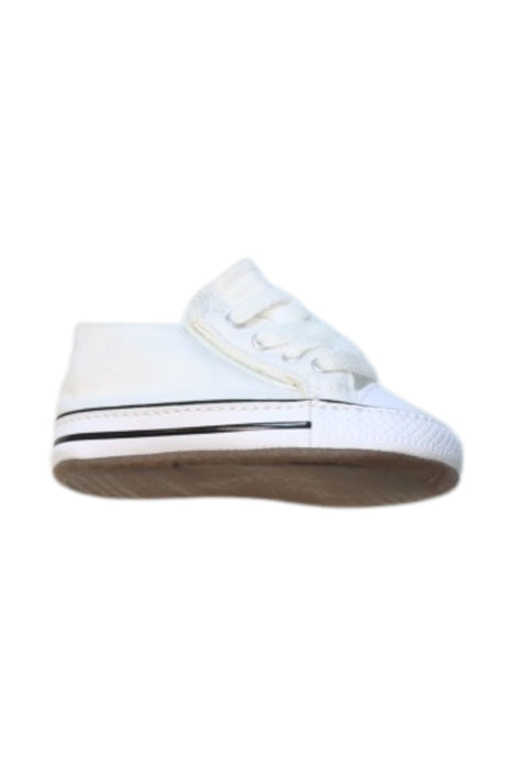 A White Sneakers from Converse in size 6-12M for neutral. (Back View)