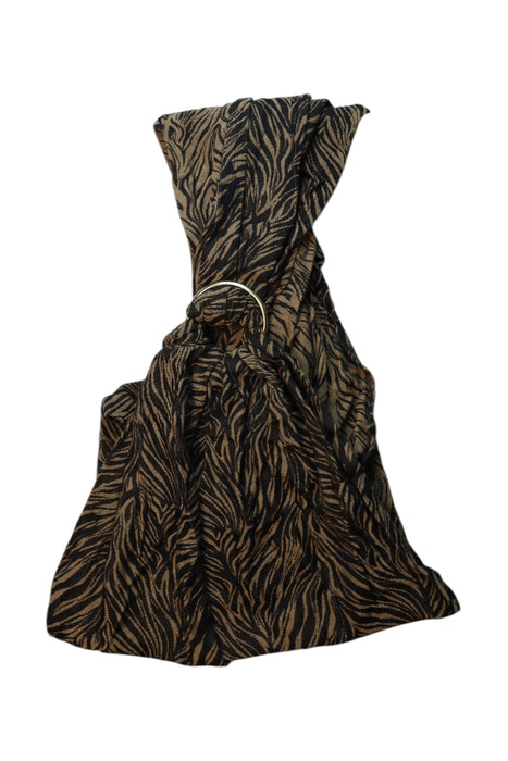 A Black Baby Carriers from Artipoppe in size O/S for neutral. (Back View)