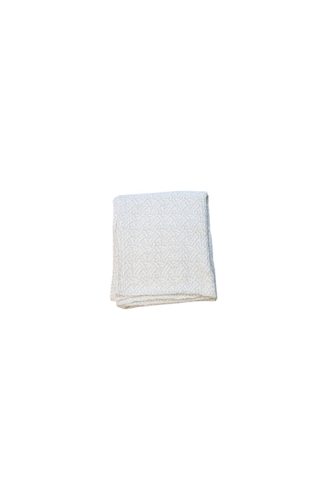 A White Blankets from Aden & Anais in size O/S for neutral. (Back View)