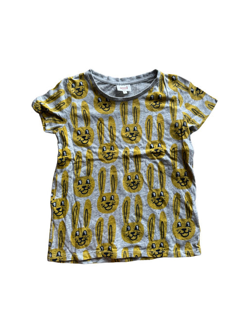 A Grey Short Sleeve T Shirts from Seed in size 6T for boy. (Front View)