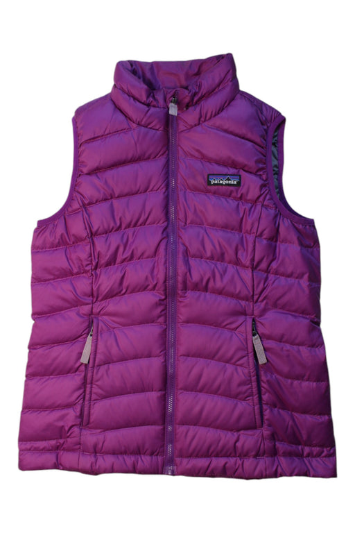 A Purple Puffer/Quilted Coats & Outerwear from Patagonia in size 7Y for girl. (Front View)