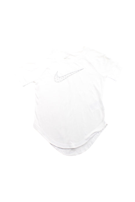 A White Short Sleeve T Shirts from Nike in size 9Y for neutral. (Front View)