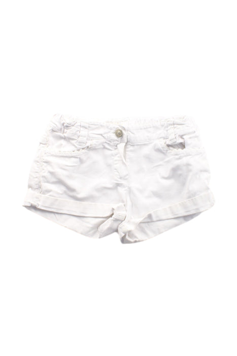 A White Shorts from Chloe in size 6T for girl. (Front View)