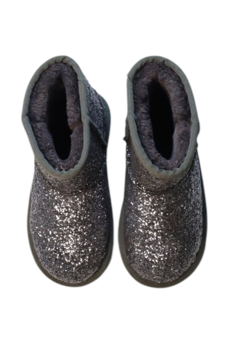 A Silver Booties from Lelli Kelly in size 5T for girl. (Front View)