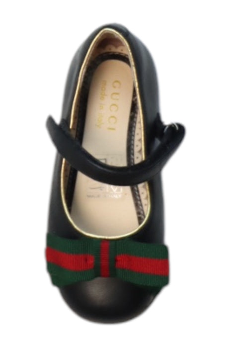 A Black Dress Shoes from Gucci in size 12-18M for girl. (Back View)