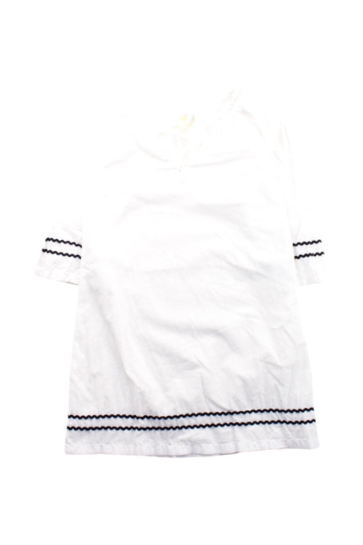 A White Long Sleeve Tops from Blink Beach in size 4T for girl. (Front View)