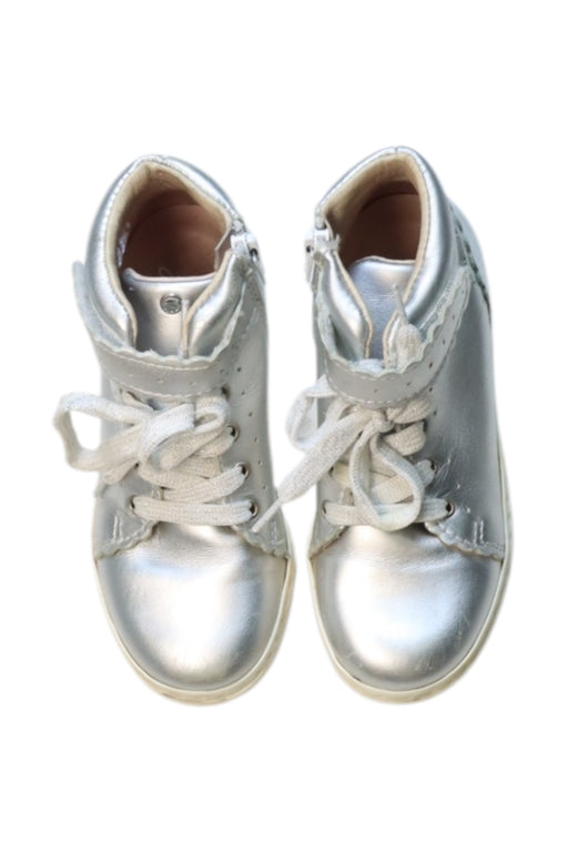 A Silver Sneakers from Jacadi in size 5T for neutral. (Front View)