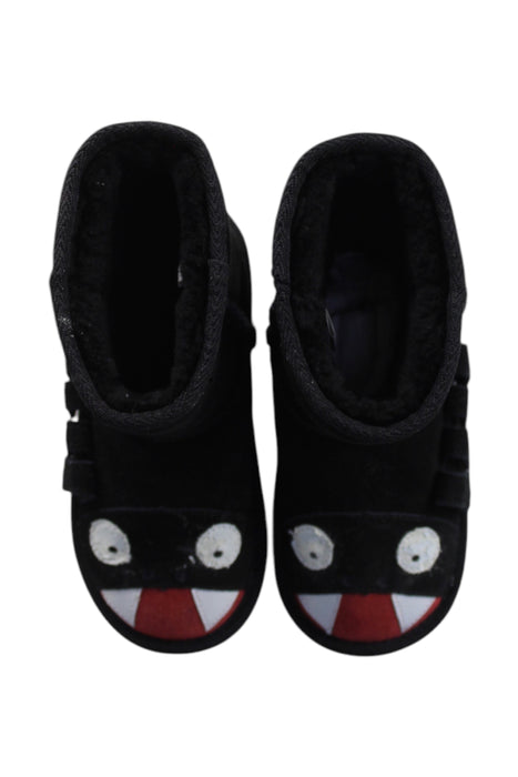 A Black Winter Boots from EMU Australia in size 5T for neutral. (Back View)