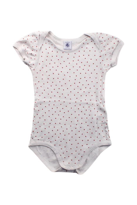 A White Short Sleeve Bodysuits from Petit Bateau in size 2T for neutral. (Front View)