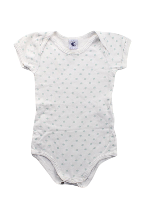A White Short Sleeve Bodysuits from Petit Bateau in size 12-18M for neutral. (Front View)