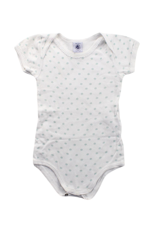 A White Short Sleeve Bodysuits from Petit Bateau in size 12-18M for neutral. (Front View)