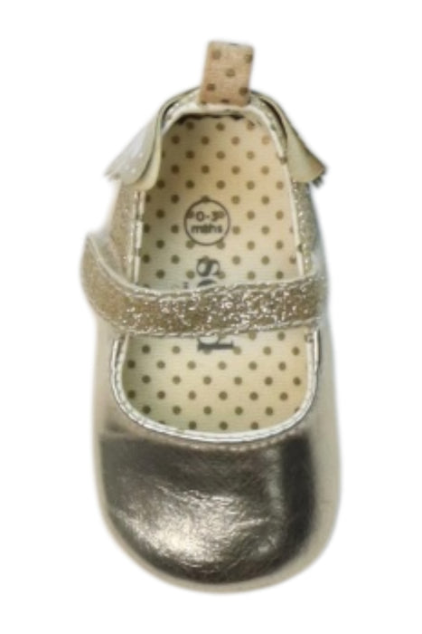 A Gold Flats from Seed in size Newborn for girl. (Back View)