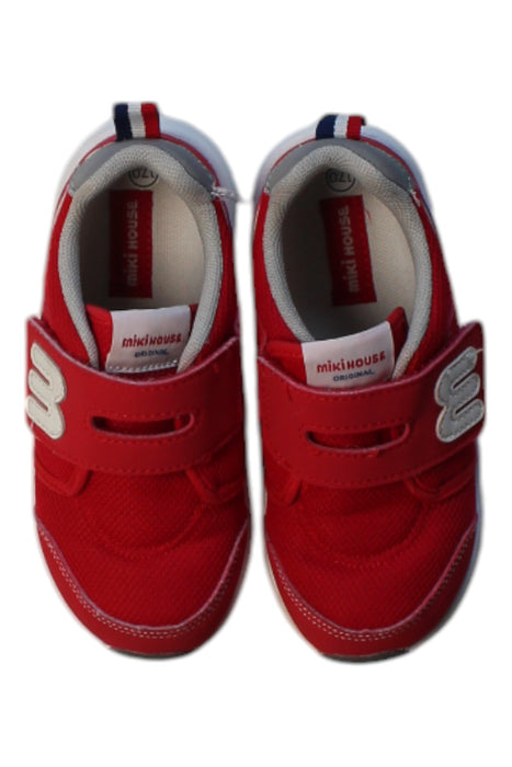 A Red Sneakers from Miki House in size 7Y for neutral. (Back View)