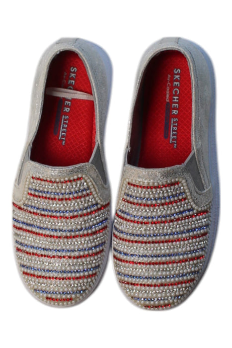 A Multicolour Slip Ons from Skechers in size 6T for girl. (Back View)