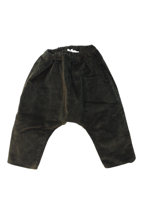 A Green Casual Pants from Olivier London in size 2T for neutral. (Front View)