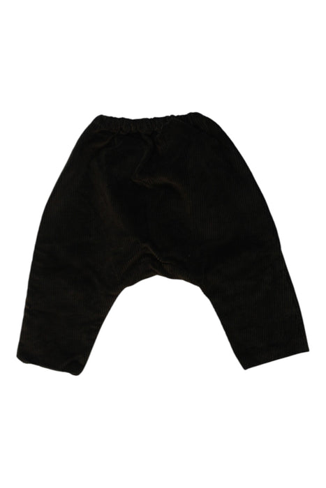 A Green Casual Pants from Olivier London in size 2T for neutral. (Back View)