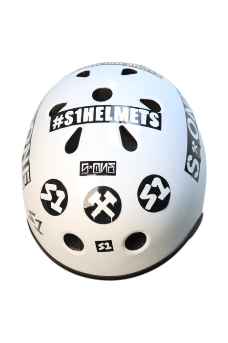 A White Bikes & Helmets from S1 in size O/S for neutral. (Back View)