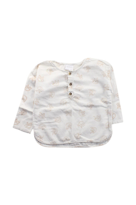 A White Long Sleeve Shirts from Natalys in size 2T for neutral. (Front View)