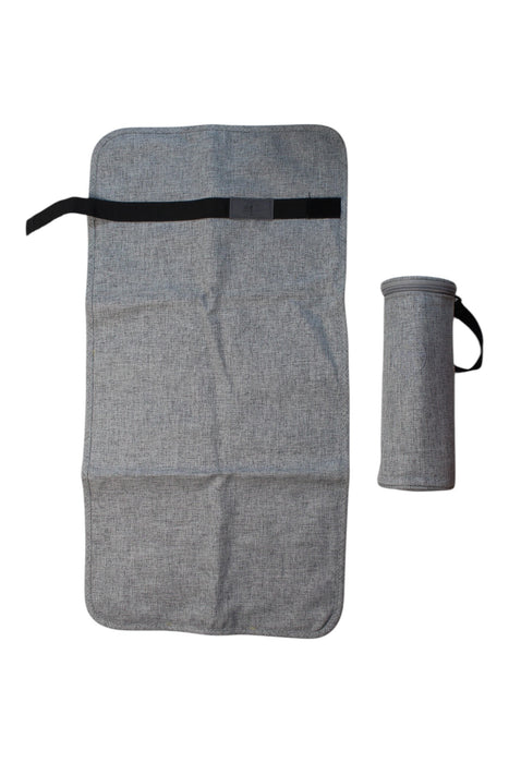 A Grey Changing Mats & Covers from LAESSIG in size O/S for neutral. (Front View)