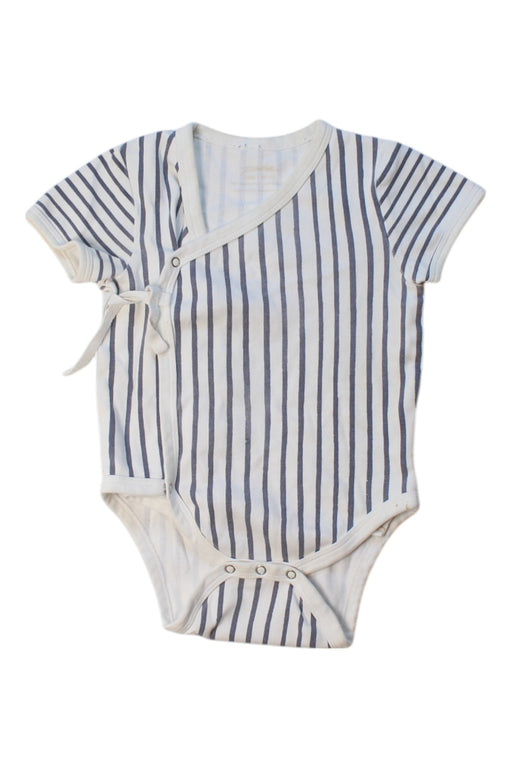A White Short Sleeve Bodysuits from Pehr in size 6-12M for boy. (Front View)