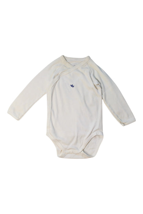 A Ivory Long Sleeve Bodysuits from Petit Bateau in size 6-12M for neutral. (Front View)