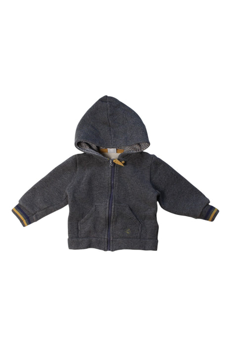 A Grey Lightweight Jackets from Petit Bateau in size 12-18M for boy. (Front View)