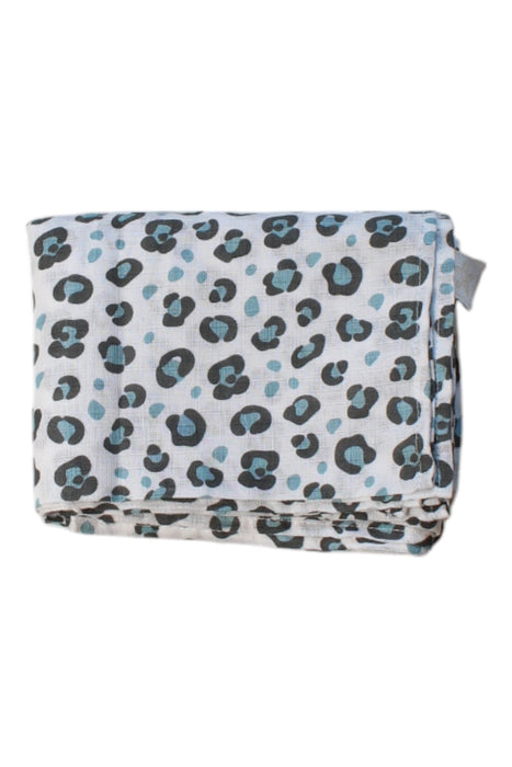 A Black Blankets from Jojo Maman Bébé in size O/S for neutral. (Front View)