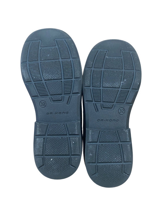 A Black Dress Shoes from Dr. Kong in size 7Y for boy. (Back View)