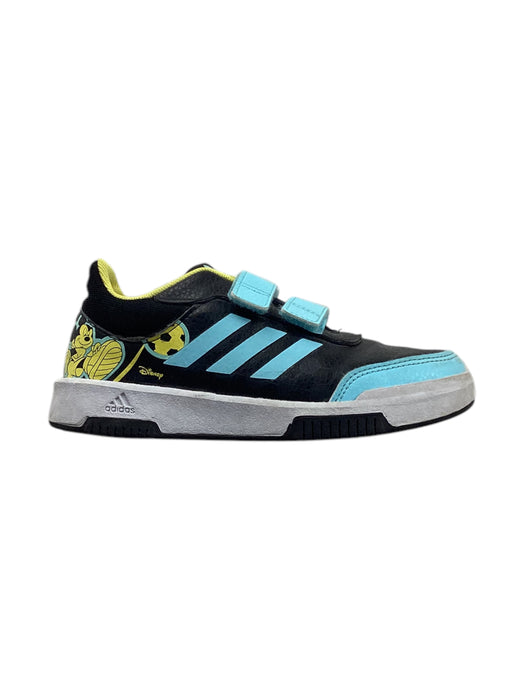 A Black Sneakers from Adidas in size 6T for boy. (Front View)