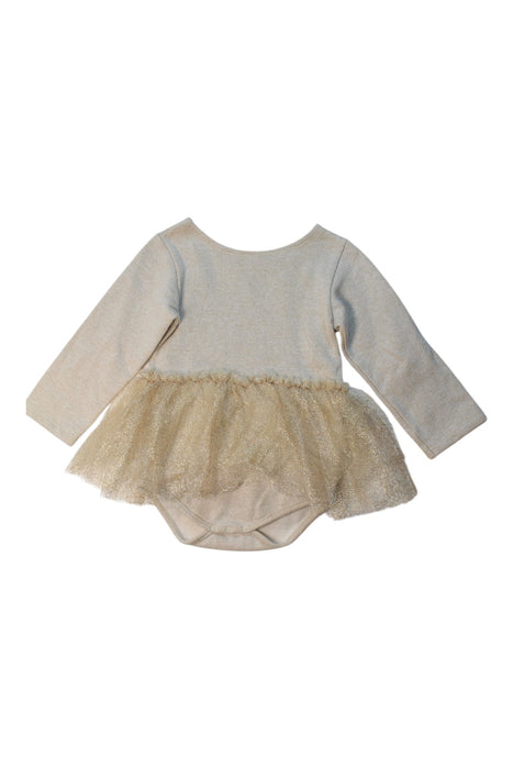 A Beige Long Sleeve Bodysuits from Noe & Zoe Berlin in size 12-18M for girl. (Front View)