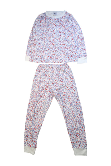 A White Pyjama Sets from Petit Bateau in size 6T for neutral. (Front View)