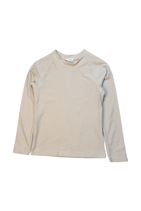 A Ivory Rash Guards from Minnow in size 5T for neutral. (Front View)