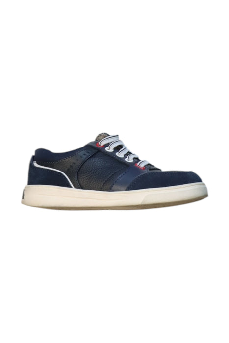 A Navy Sneakers from Mayoral in size 12Y for boy. (Front View)