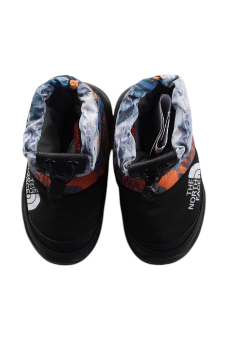 A Multicolour Winter Boots from The North Face in size 4T for neutral. (Back View)