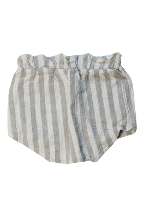 A Beige Bloomers from Quincy Mae in size 18-24M for girl. (Back View)